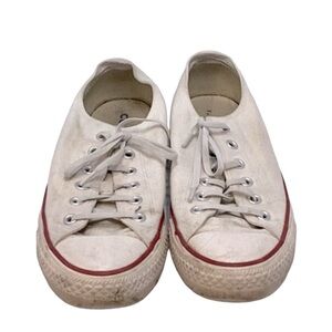 🌺 Converse Shoes, Size 8